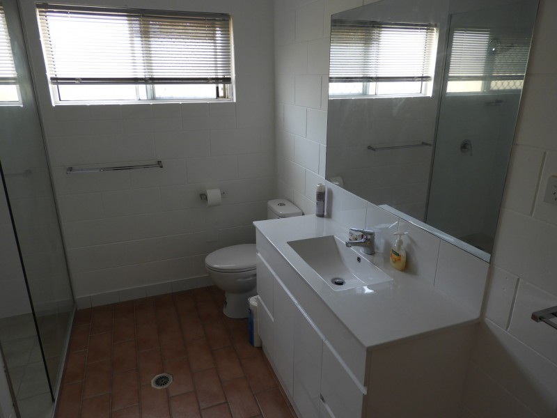 64 Davidson Street, South Townsville QLD 4810