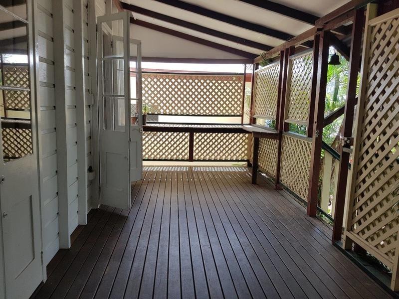 42 Griffith Street, South Townsville QLD 4810