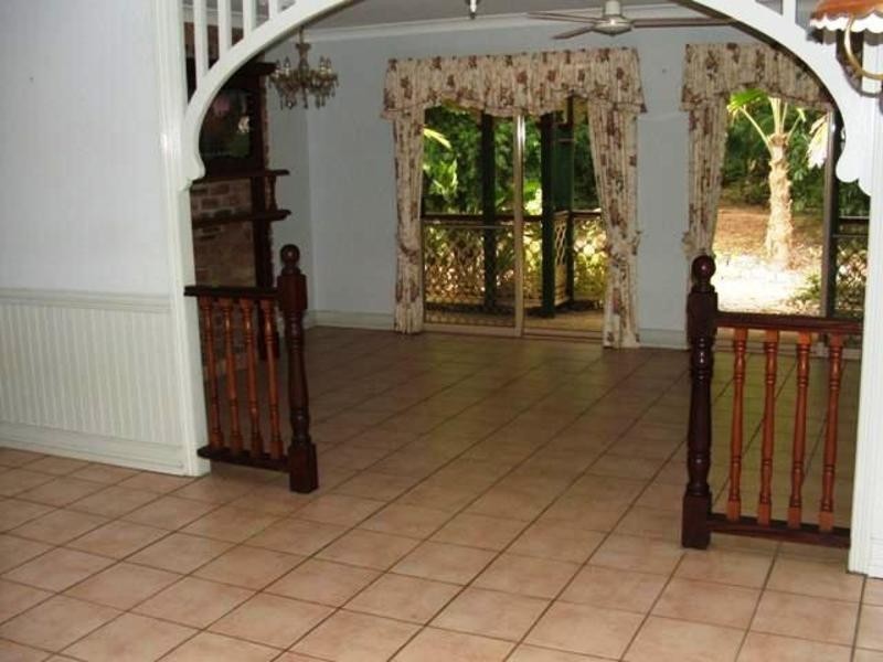 7 Kurrajong Court, Bushland Beach QLD 4818