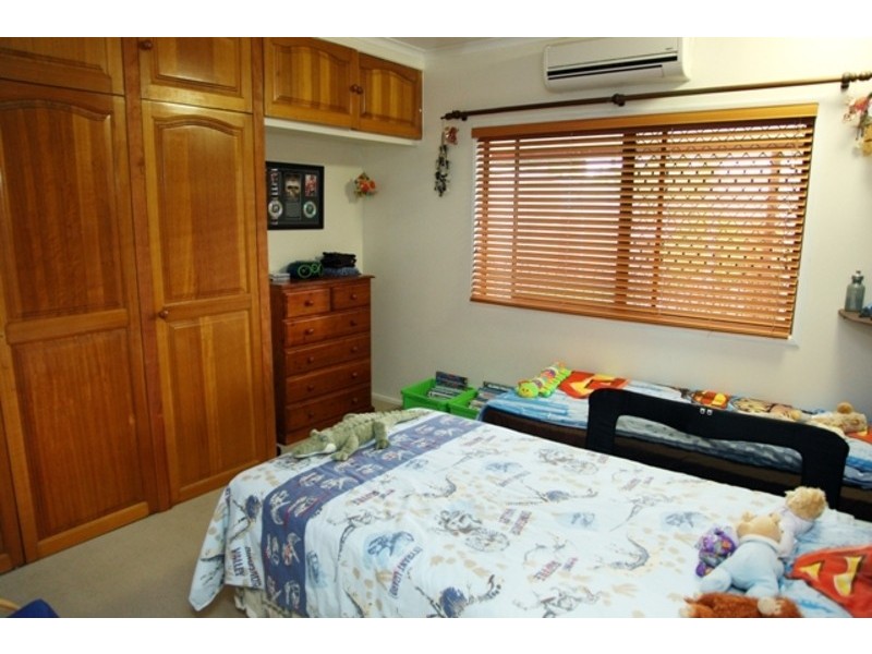 20 Corveth Street, Kirwan QLD 4817