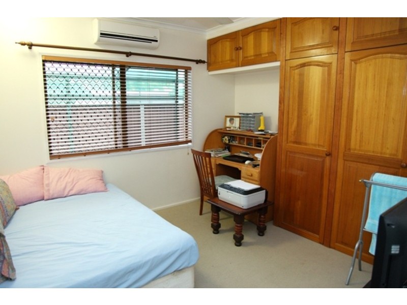 20 Corveth Street, Kirwan QLD 4817