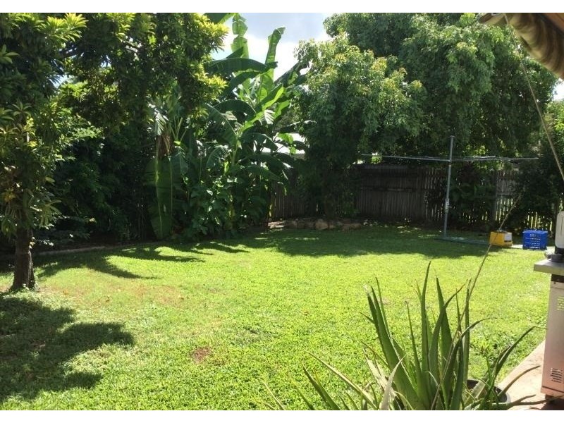 8 Walsh Street, Wulguru QLD 4811
