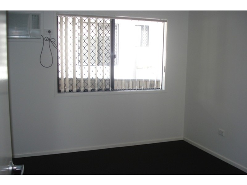 11 Helvellyn Street, Bushland Beach QLD 4818