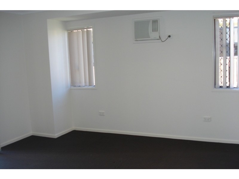 11 Helvellyn Street, Bushland Beach QLD 4818