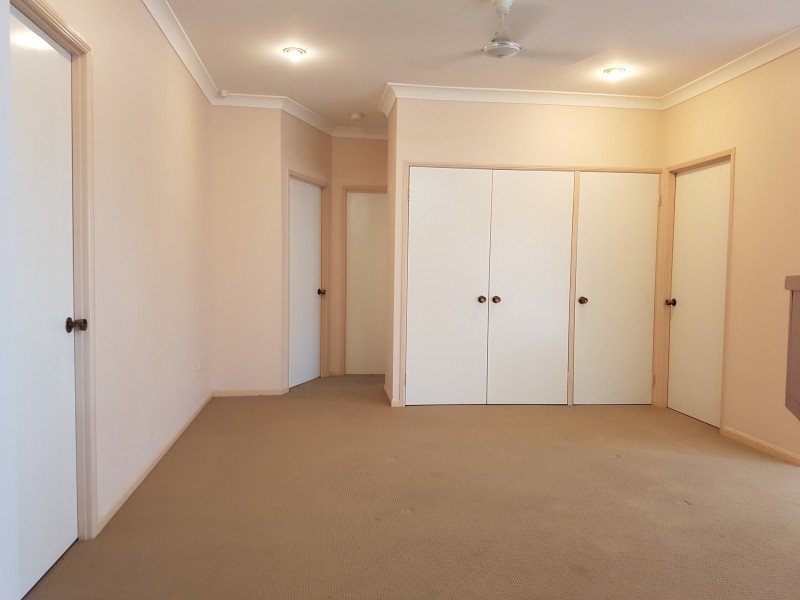 298A Stanley Street, North Ward QLD 4810