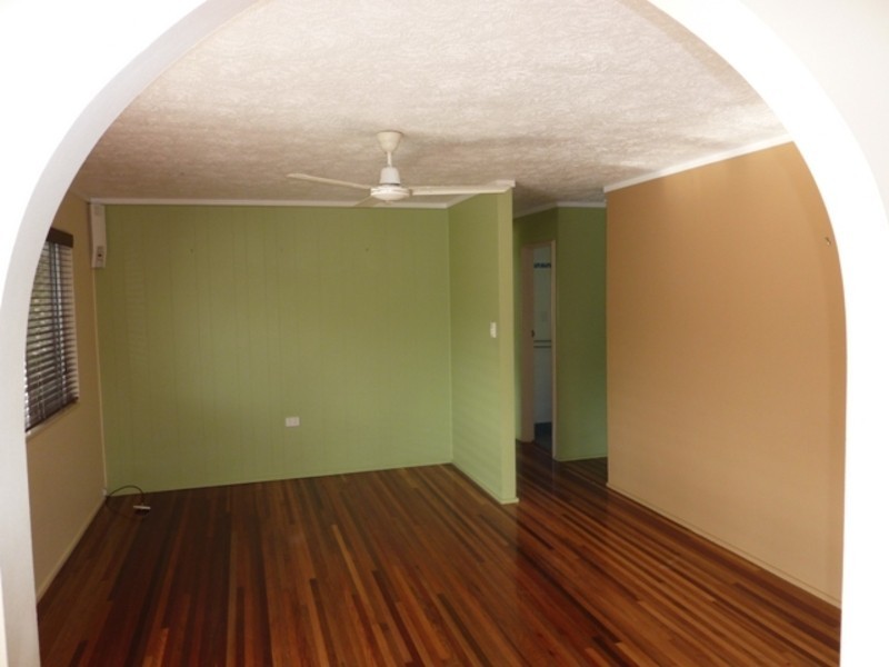 19 Deborah Street, Kelso QLD 4815