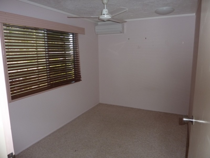 19 Deborah Street, Kelso QLD 4815