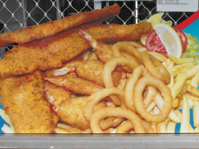 Shop 3/981 Riverway Drive, Rasmussen QLD 4815