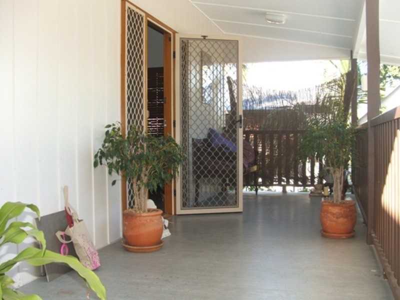 35 Howitt Street, North Ward QLD 4810