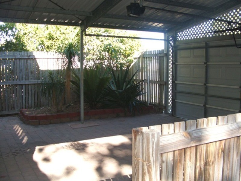 35 Howitt Street, North Ward QLD 4810