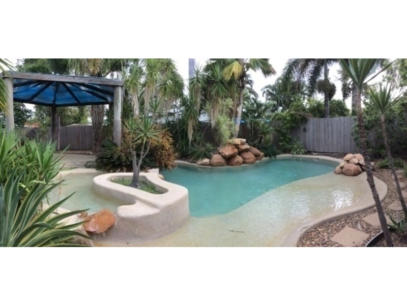 18 Emerald Street, Kirwan QLD 4817