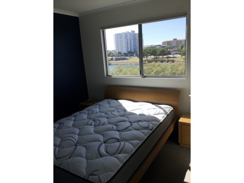 38/11-17 Stanley Street, Townsville City QLD 4810