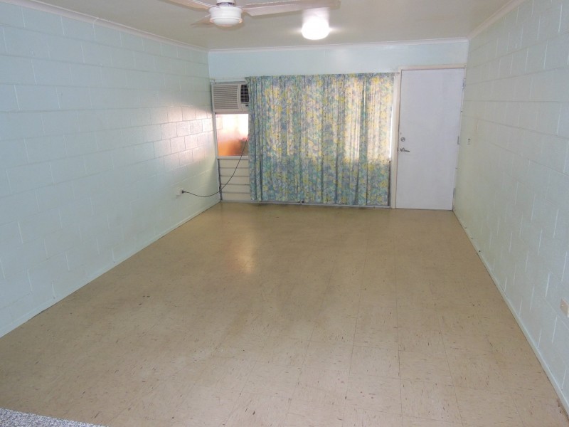 3/23 Carmody Street, Hermit Park QLD 4812