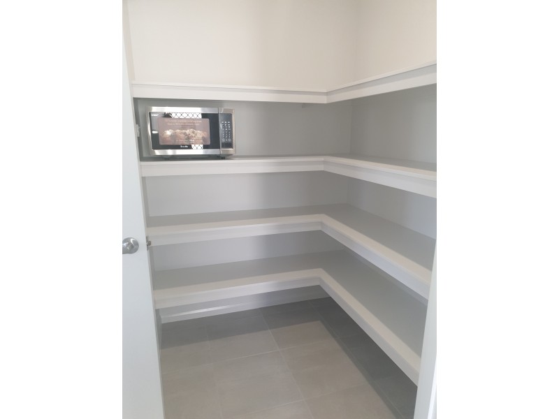 26 Roosevelt Loop, Mount Louisa QLD 4814