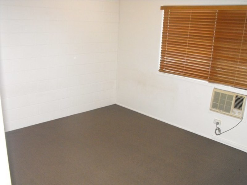 2/42 Kern Brothers Drive, Kirwan QLD 4817