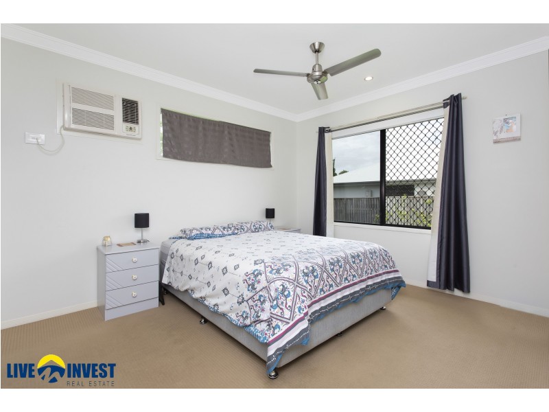 9 Bilbao Place, Bushland Beach QLD 4818