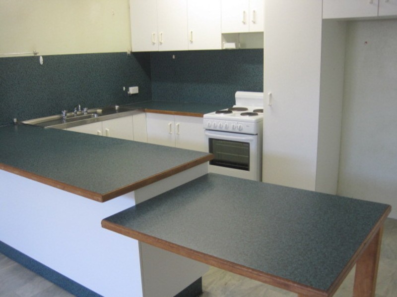 2/32 Primrose Street, Belgian Gardens QLD 4810