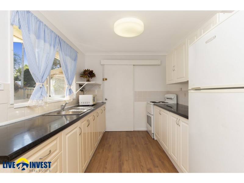 39 President Street, Kirwan QLD 4817