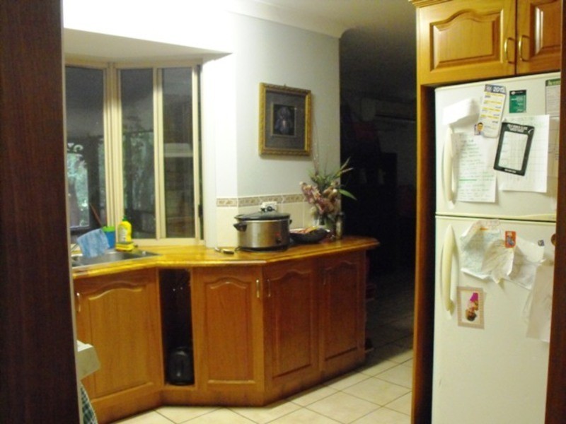 7 Kurrajong Court, Bushland Beach QLD 4818