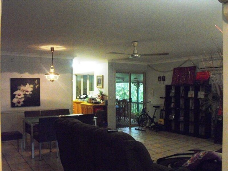 7 Kurrajong Court, Bushland Beach QLD 4818