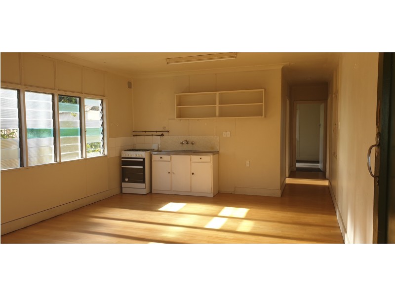 2/265 Boundary Street, South Townsville QLD 4810