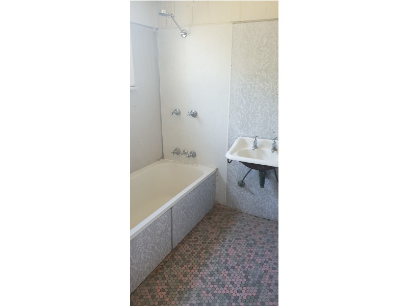 2/265 Boundary Street, South Townsville QLD 4810