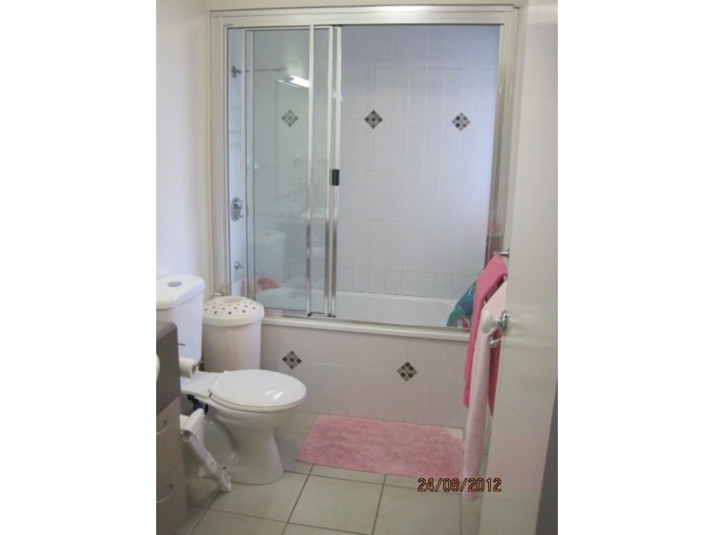 8 Romboli Court, Burdell QLD 4818