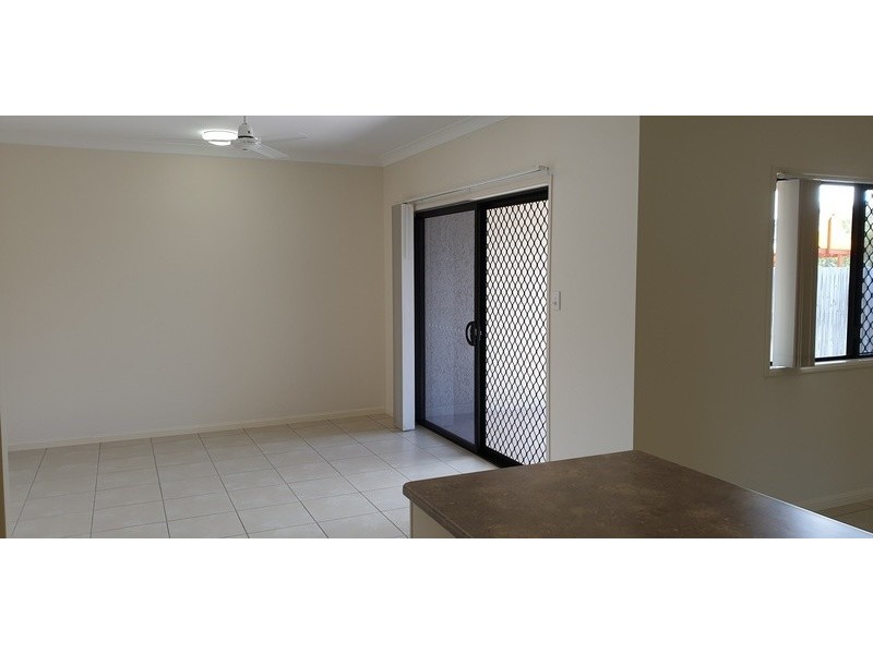 1/46 Howlett Street, Currajong QLD 4812