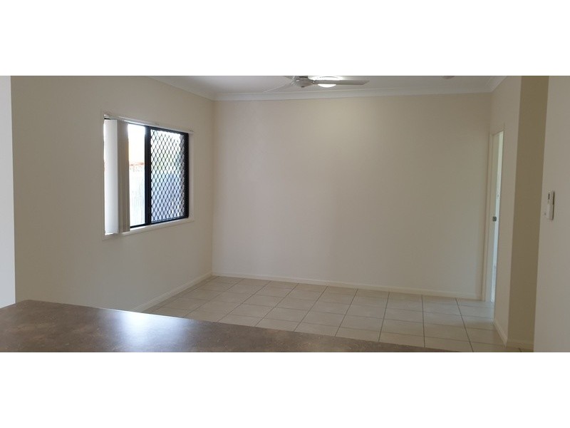 1/46 Howlett Street, Currajong QLD 4812