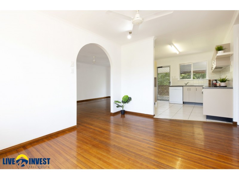 13 Alleena Street, Cranbrook QLD 4814