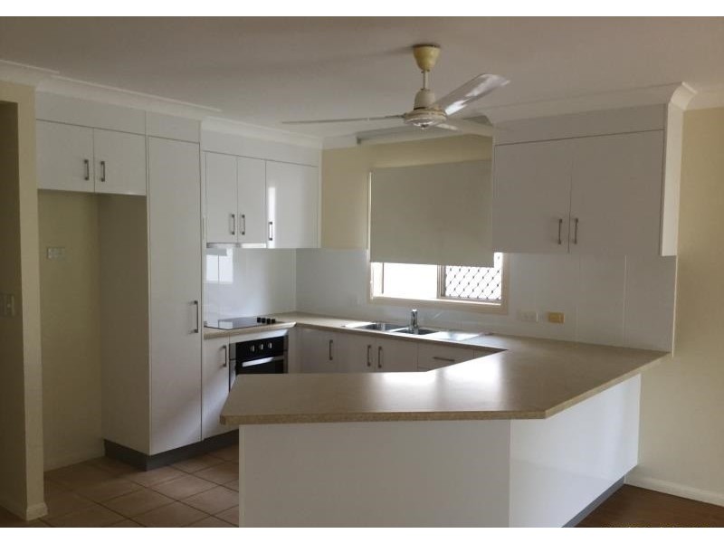 9 Flame Court, Kirwan QLD 4817