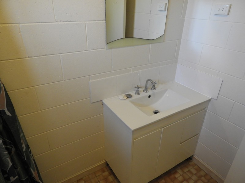 2 Saltbush Boulevard, Rasmussen QLD 4815