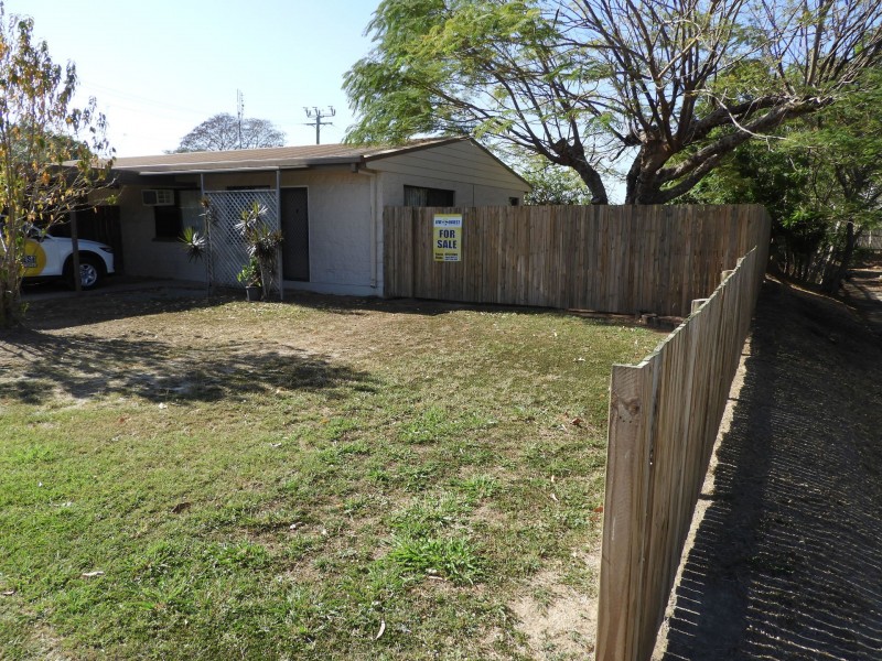 2 Saltbush Boulevard, Rasmussen QLD 4815