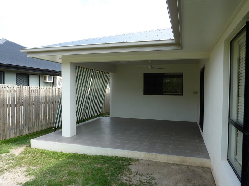 11 Ulysses Drive, Mount Louisa QLD 4814