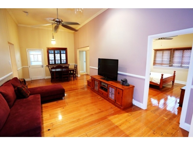 3 Brett Street, Cranbrook QLD 4814