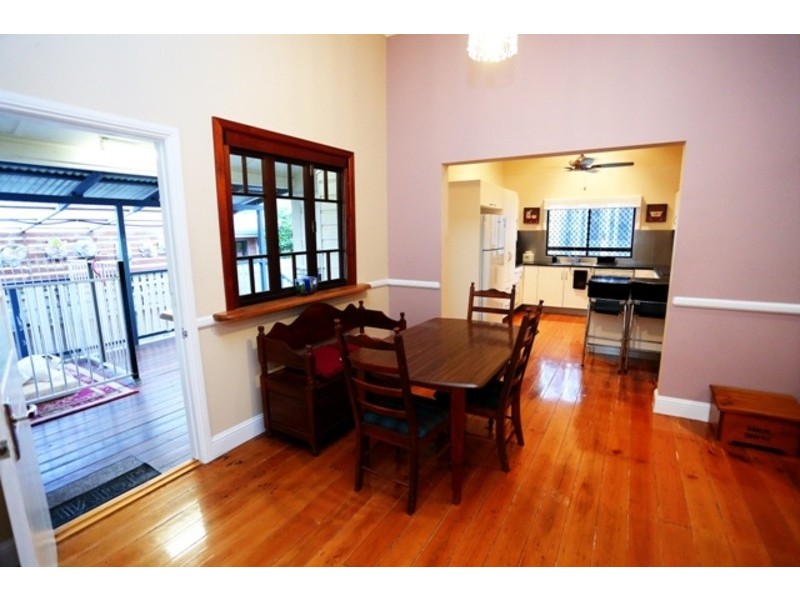 3 Brett Street, Cranbrook QLD 4814