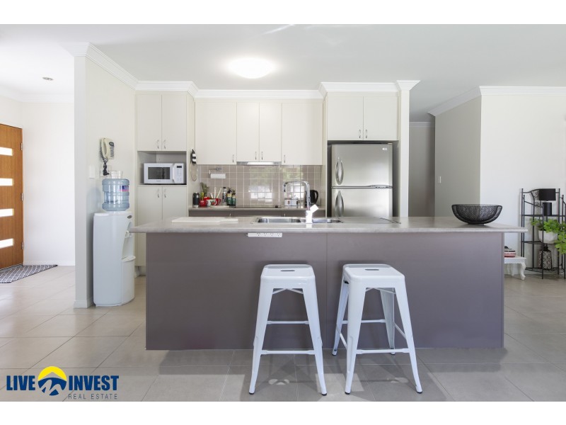 4 Bilbao Place, Bushland Beach QLD 4818