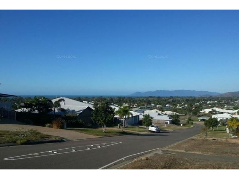 17 Britomart Street, Bushland Beach QLD 4818