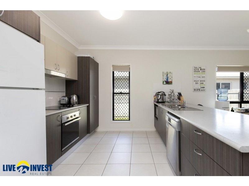 18 Blackmoor Promenade, Shaw QLD 4818