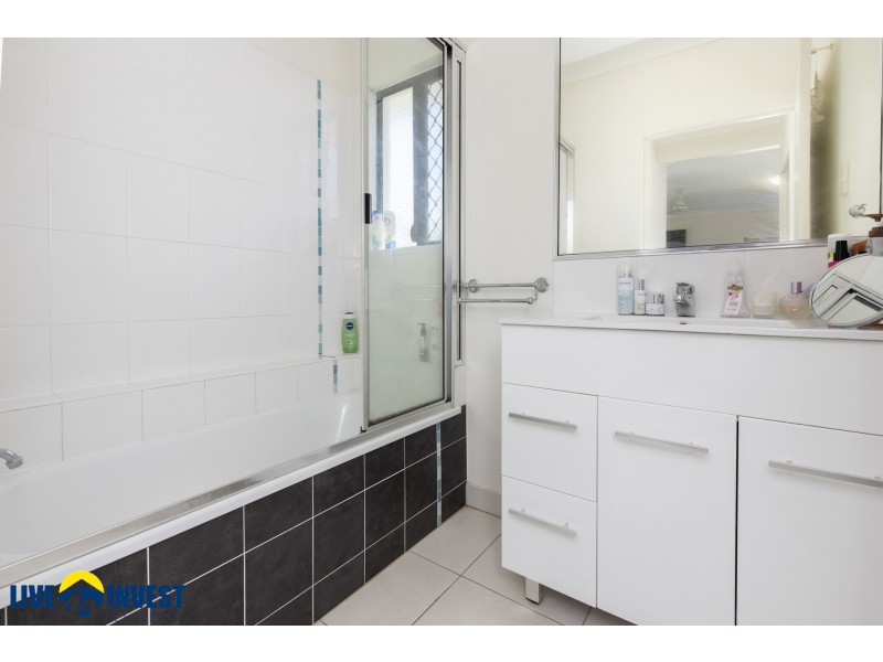 18 Blackmoor Promenade, Shaw QLD 4818