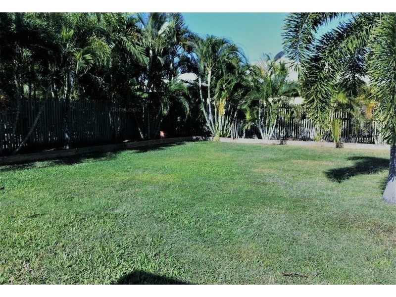 19 Brenton Circuit, Deeragun QLD 4818