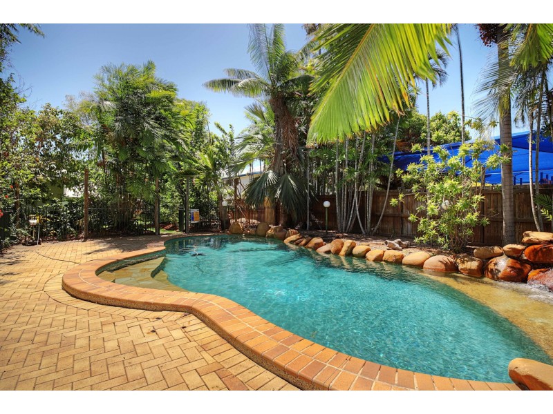 31 Latchford Street, Pimlico QLD 4812