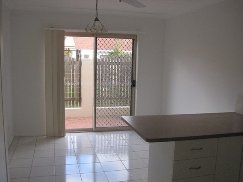 4/44 Lowth Street, Rosslea QLD 4812