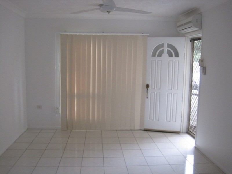 4/44 Lowth Street, Rosslea QLD 4812