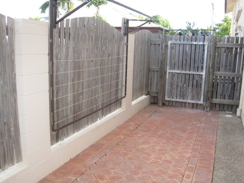 4/44 Lowth Street, Rosslea QLD 4812