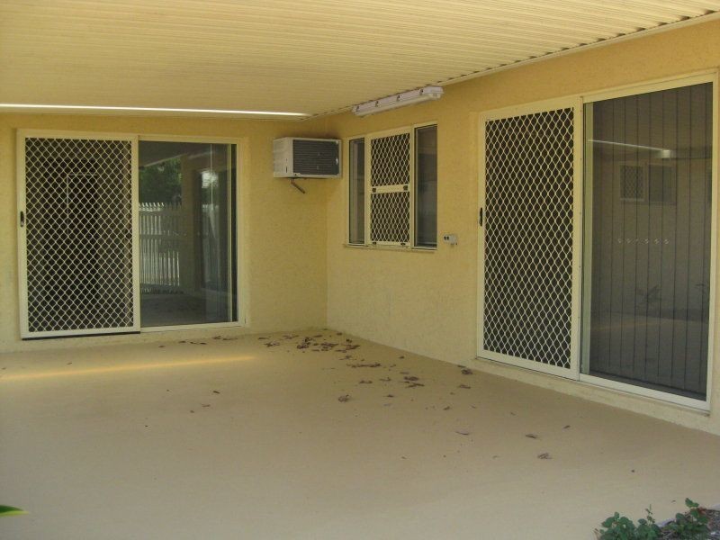 43 Templeton Crescent, Douglas QLD 4814