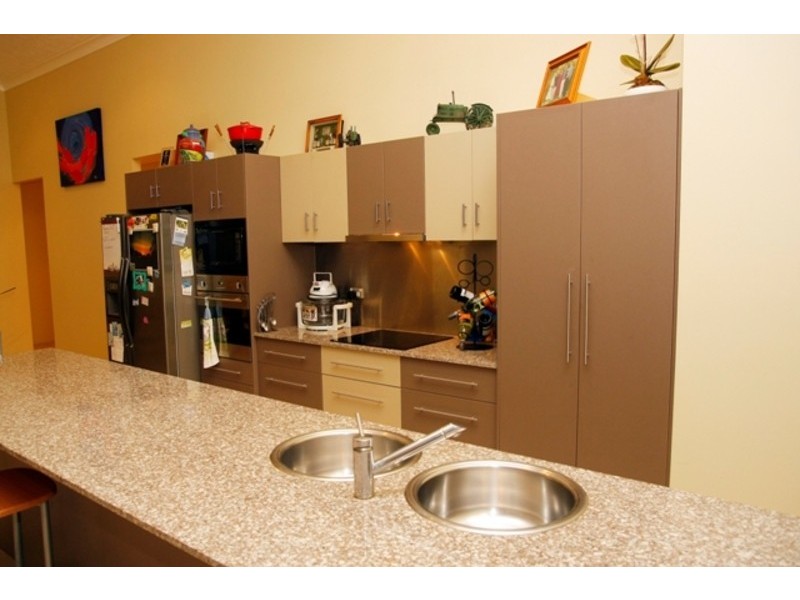 12 Norfolk Place, Douglas QLD 4814