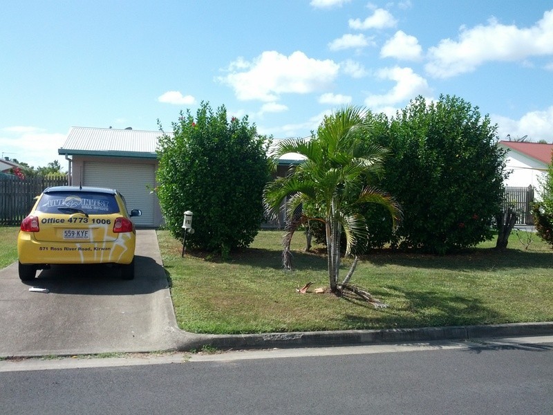 31 Barnett Street, Mount Louisa QLD 4814