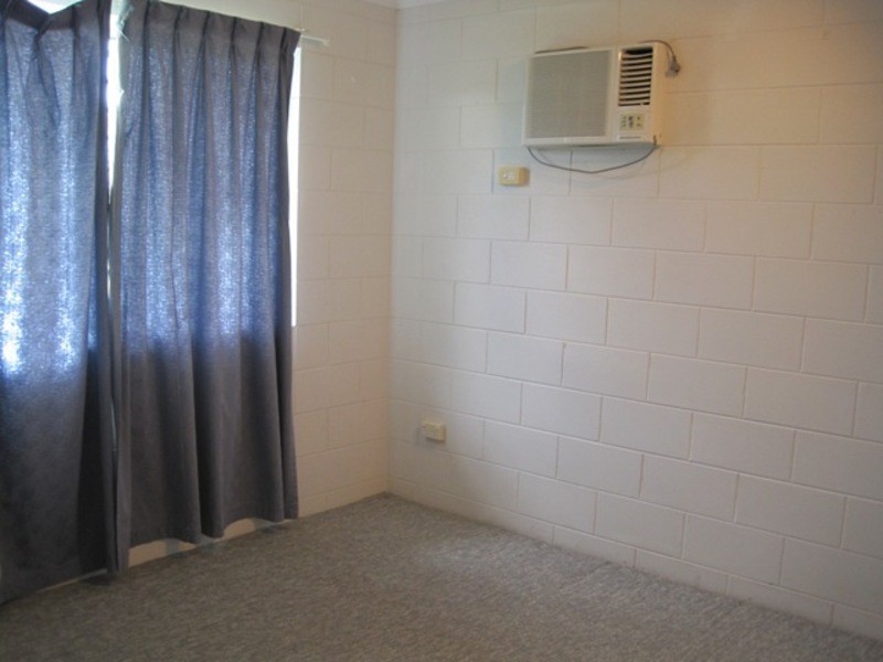 31 Barnett Street, Mount Louisa QLD 4814