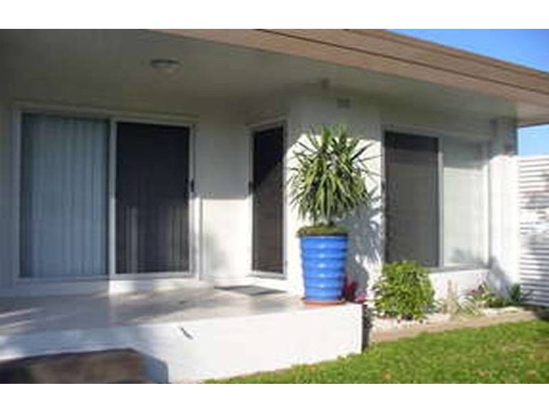 1/5 Cook Street, North Ward QLD 4810